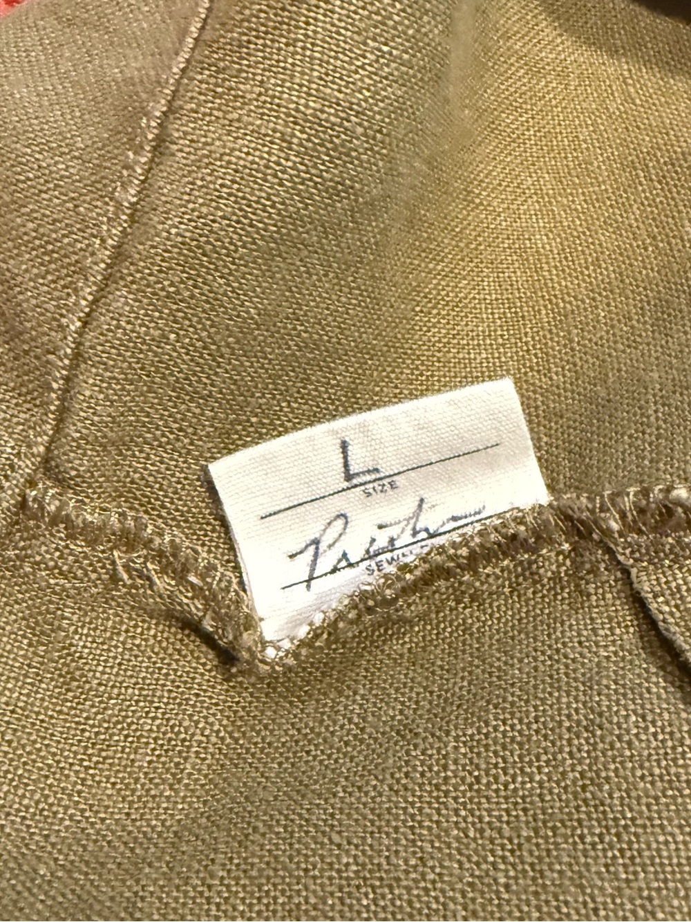 Elizabeth Suzanne Petra Crop in Olive Linen - Picture 3 of 7